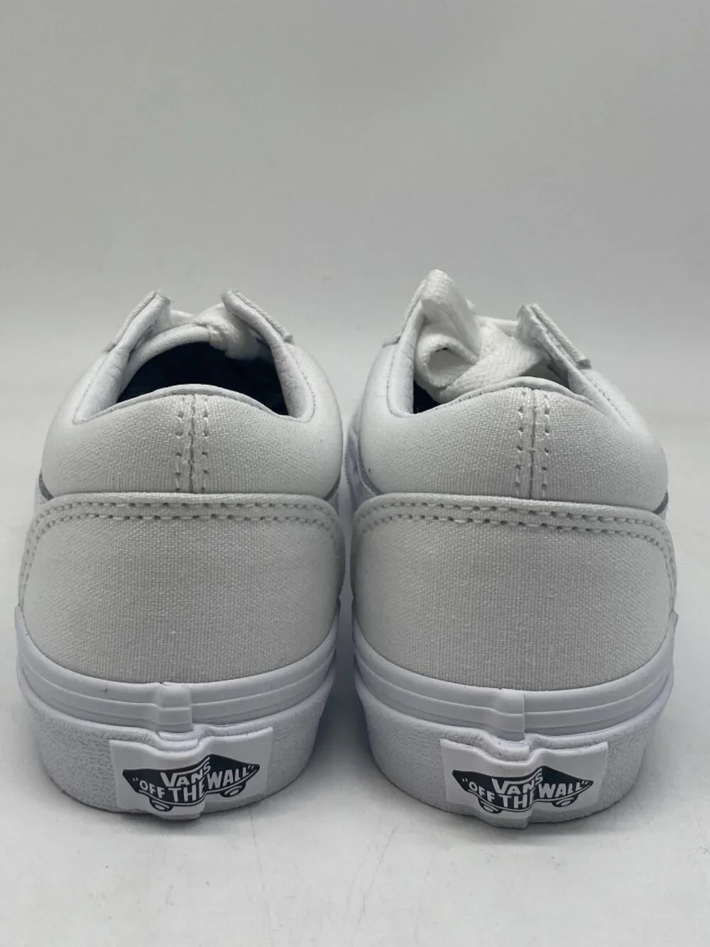 VANS OLD SKOOL WHITE US YOUTH SIZE 12